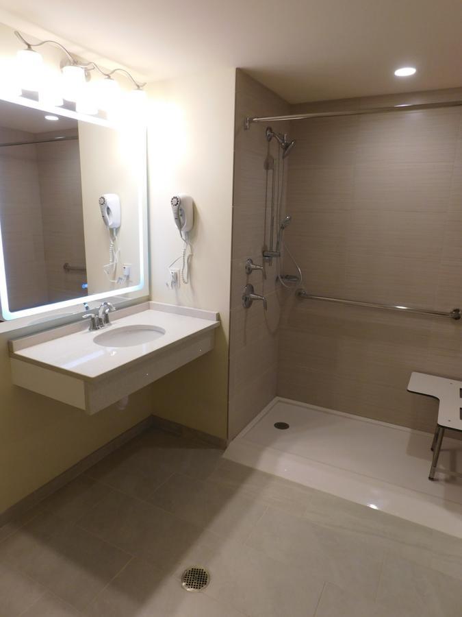 Days Inn & Suites By Wyndham Kearney Ne Экстерьер фото